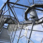Treppe zu den Plattformen